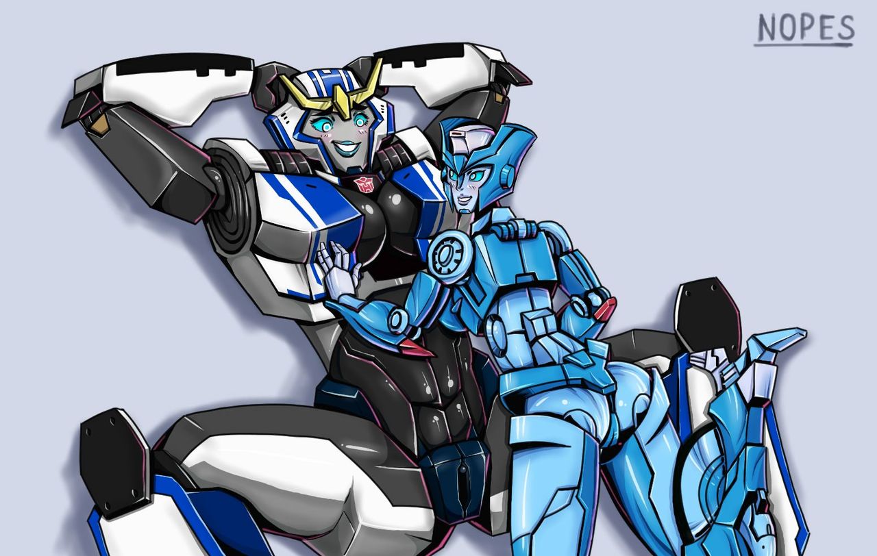 Transformers Chromia page 4 full