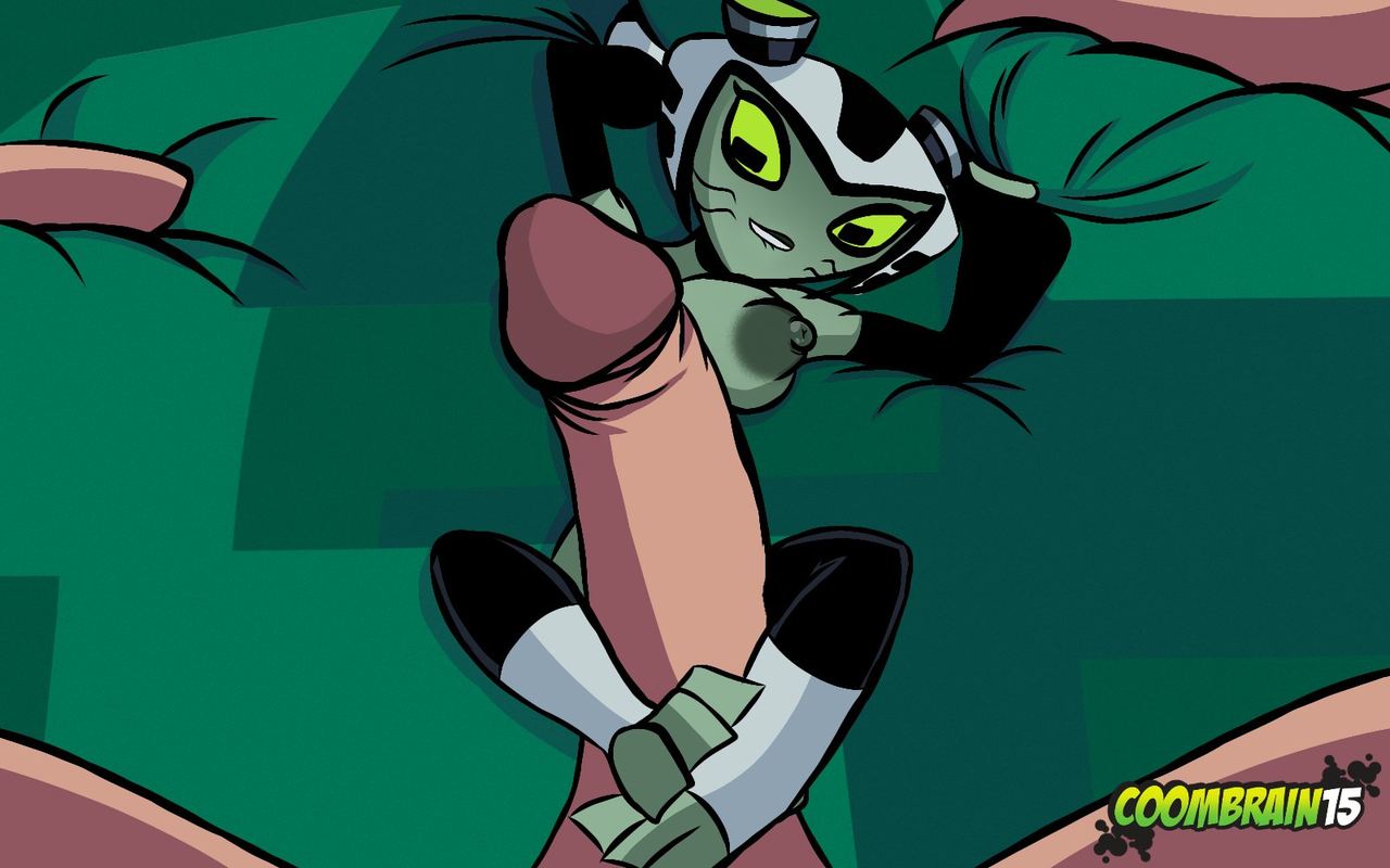 The Best Cocksleeve in 5 Galaxies page 2 full