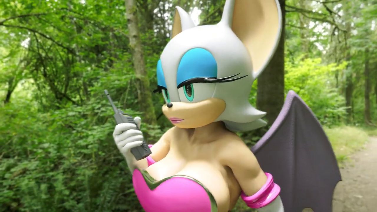 Rouge the Bat page 4 full