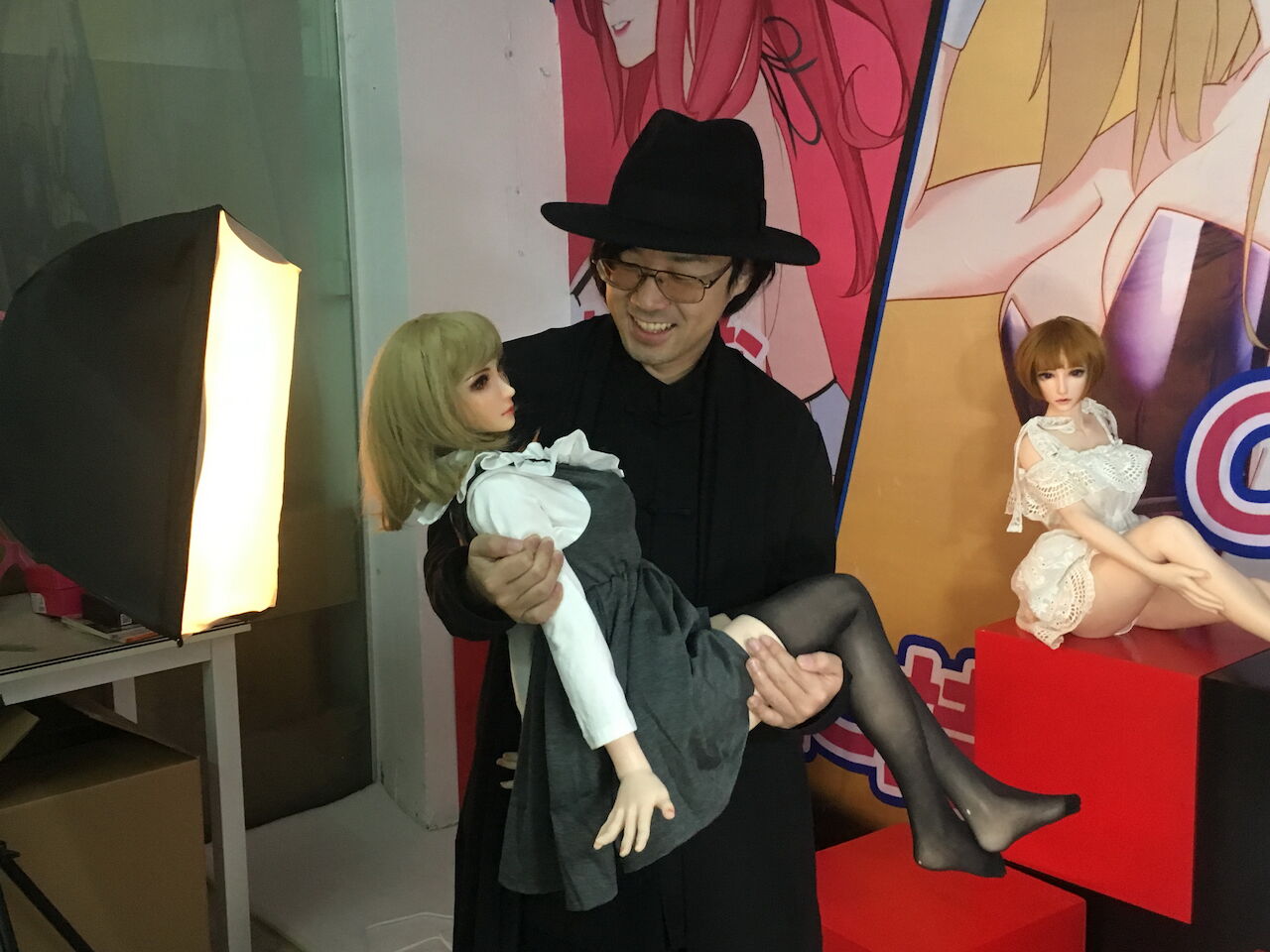 Yamashita Tomoko visits Elsa Babe! page 5 full