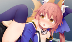 ロリ玉藻ちゃんと背面側位で楽しもう
